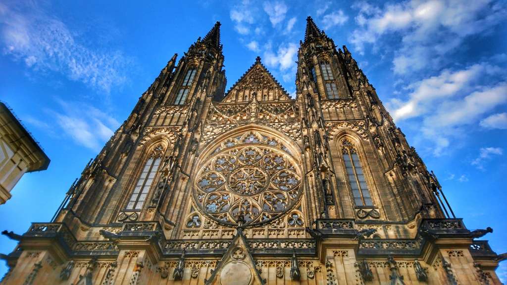 Praga  – Oraşul celor 100 de turle. Partea I