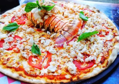 Roots lobster pizza